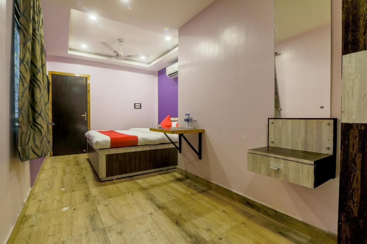 Oyo 36201 Sangam Grand Hotel Guwahati Buitenkant foto