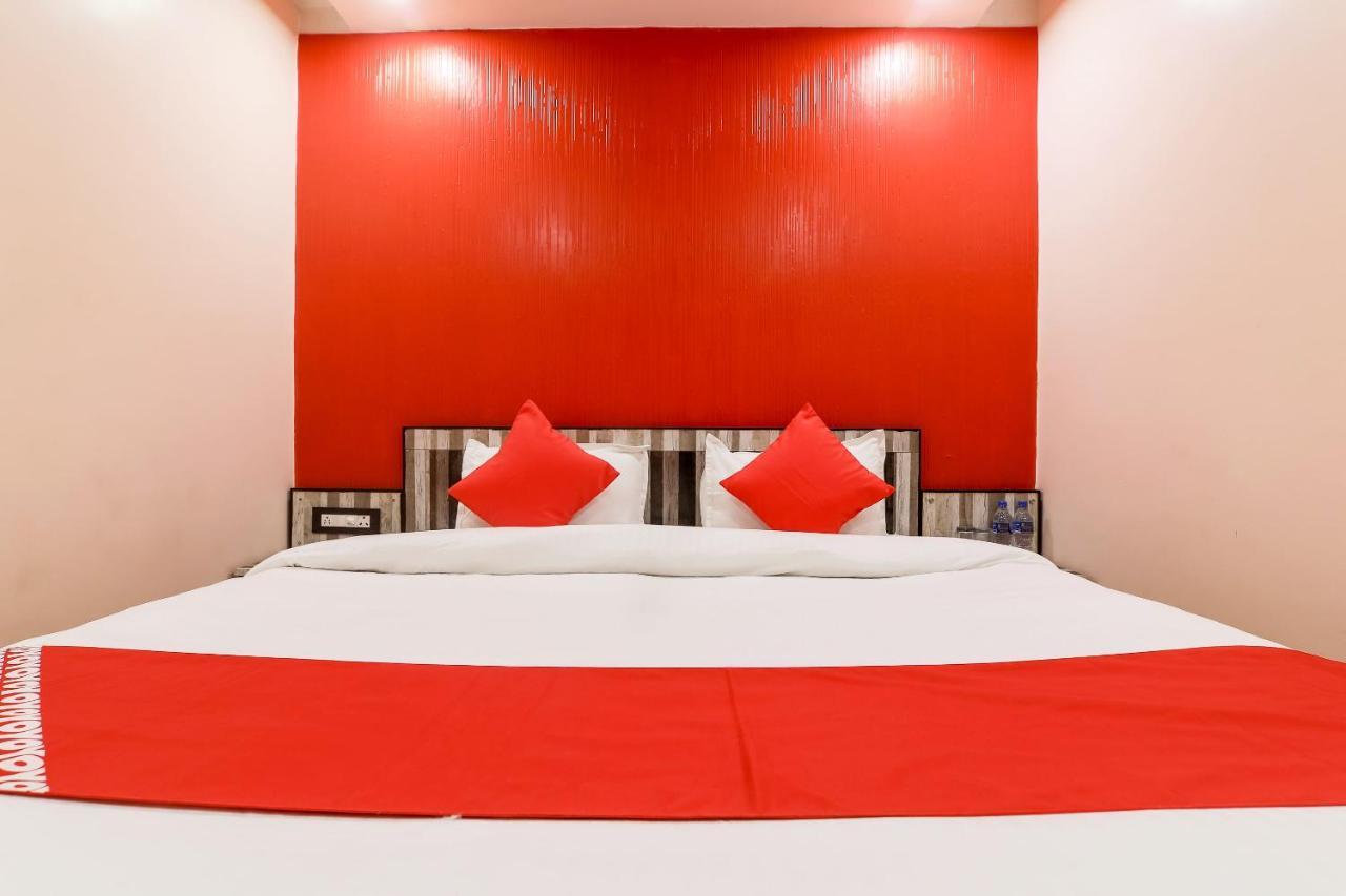 Oyo 36201 Sangam Grand Hotel Guwahati Buitenkant foto